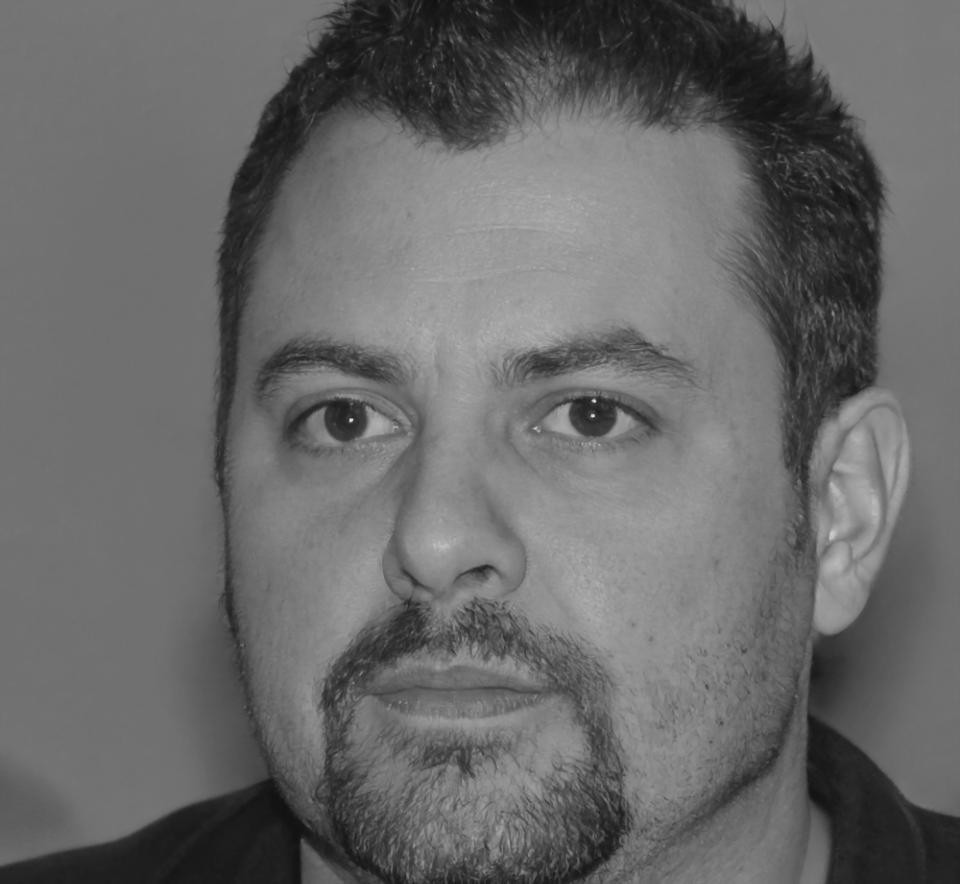 Portrait professionnel d'un formateur expert en finance