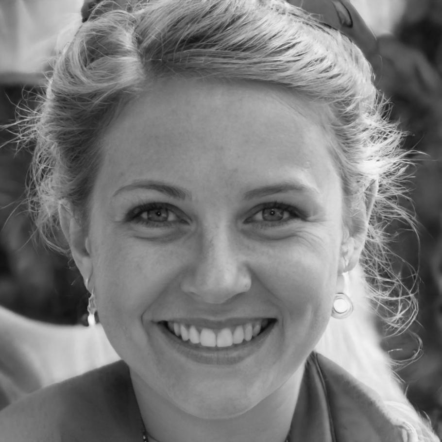 Portrait professionnel d'Amélie Beauregard, directrice de l'analyse stratégique